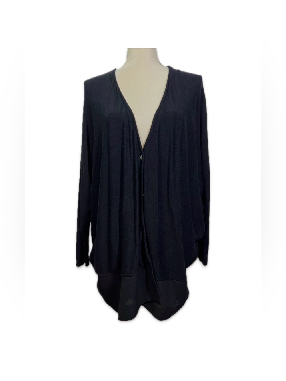 MarlaWynne Black Lightweight V-Neck Button Front Cardigan Size L Chic Layer